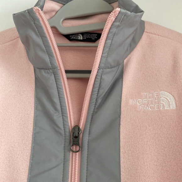 The North Face girls fleece zip-up. Worn once! - Picture 2 of 7